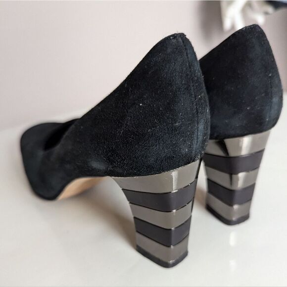 Vision Comfort Vintage Black Suede Pumps – Unique Striped Heels, Size 7B - Picture 6 of 10